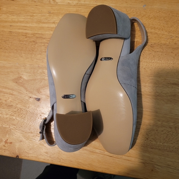 Vionic Women's Plaza Nareen Slingback Heel - Picture 5 of 7